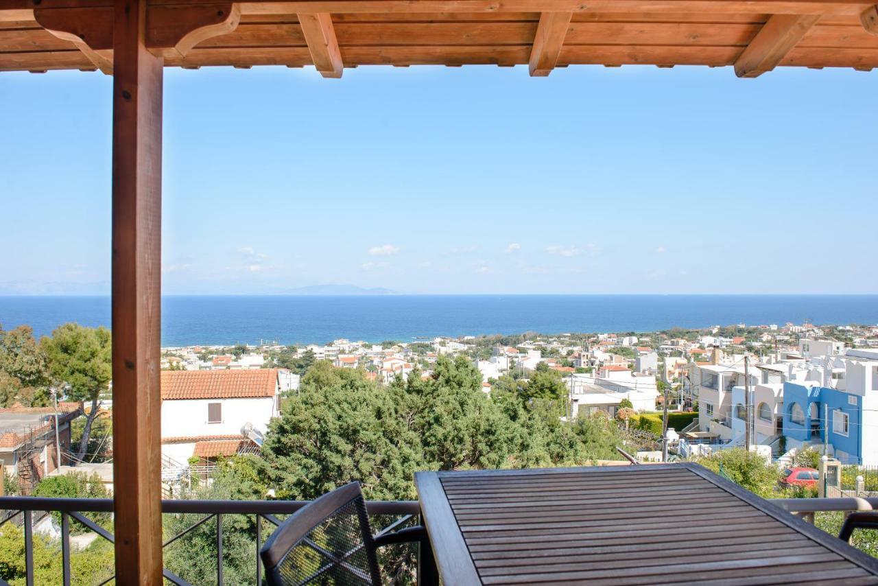 Peris Panoramic Villa Near Athens Airport Paralia  Exterior foto